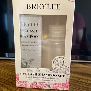 Brand New.! Eyelash extension shampoo and water bottle